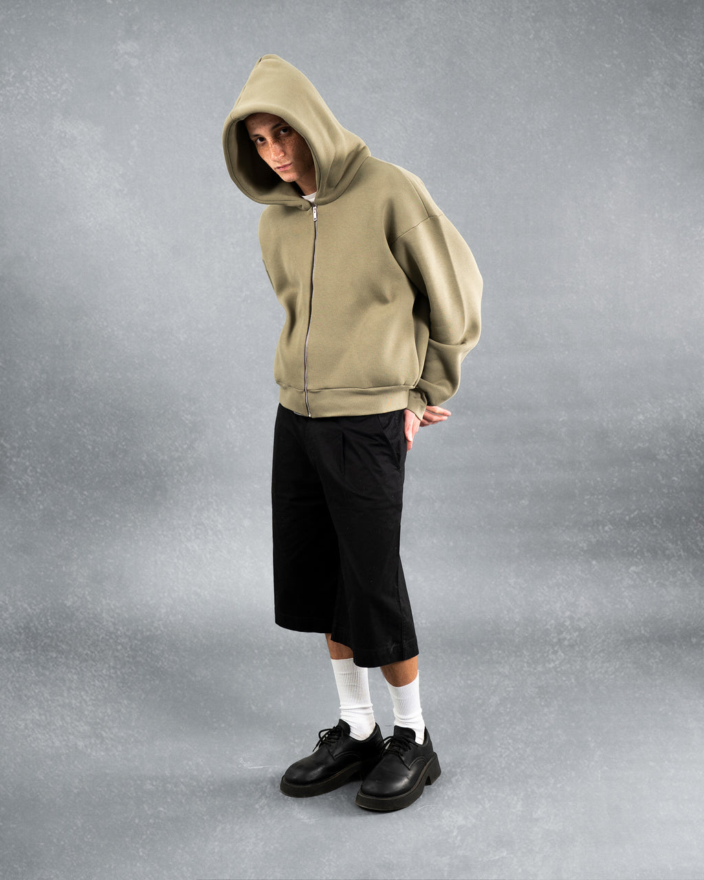 The Zipper 001 - olive